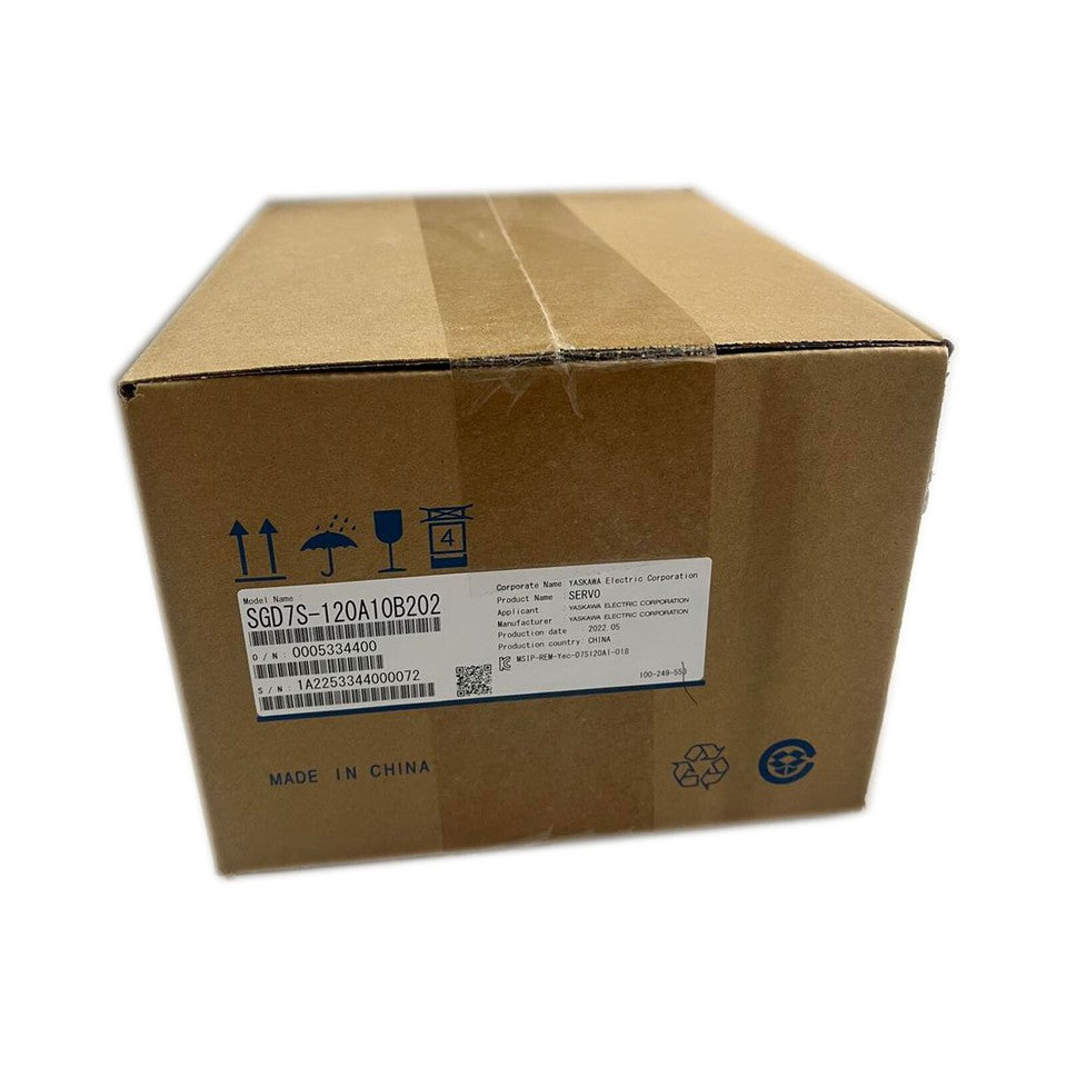 new 1PC  Yaskawa SGD7S-120A10B202 Servo Drive In Box ping