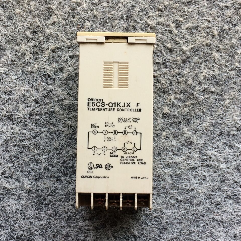 new 1PC Omron E5CS-Q1KJX-F Temperature Controller E5CSQ1KJXF - OMRON