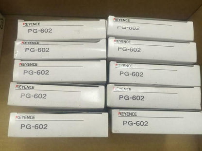 new 1PC Keyence Fiber Amplifier Sensor PG-602 PG602 In Box - KEYENCE