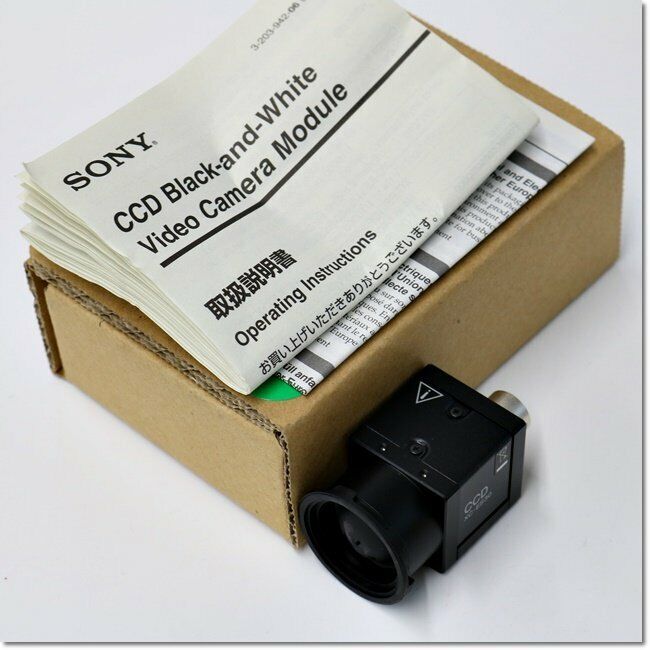 new 1PC  Sony XC-ES30 CCD Industrial Camera In Box ping