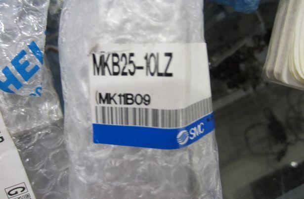 new 1PC  SMC MKB25-10LZ Cylinder MKB2510LZ