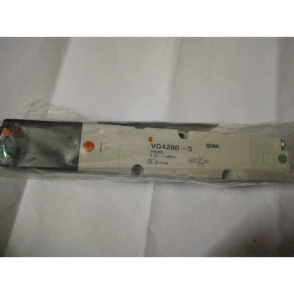 1PC SMC VQ4200-5 Solenoid Valve - SMC