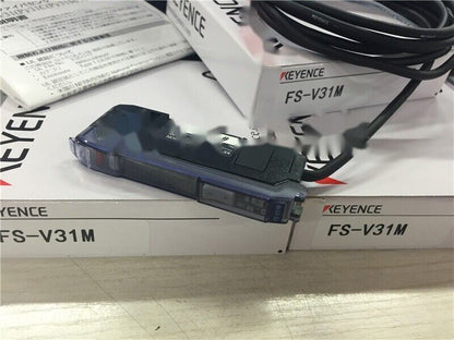 Keyence FSV31M Sensor Amplifier - KEYENCE