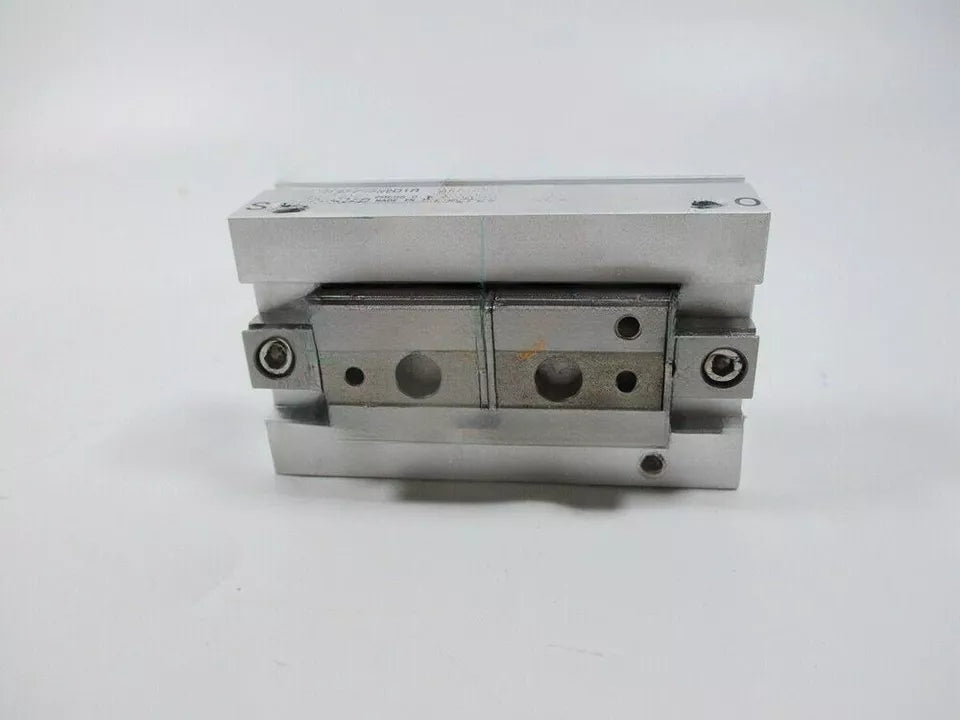 1PC SMC Cylinder MHF212D1R - SMC