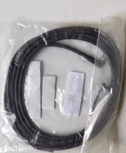 new Omron XS3F-M8PVC3A2M Proximity Sensor One XS3FM8PVC3A2M - OMRON