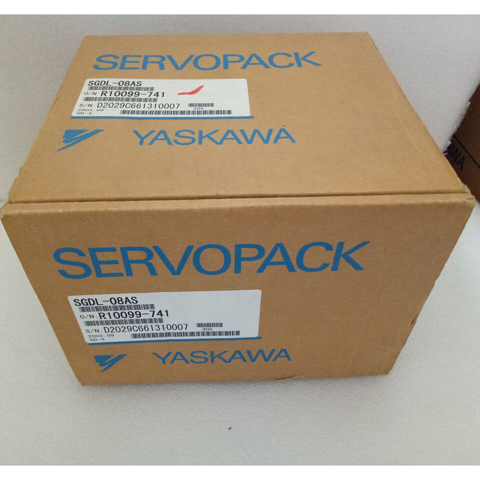 new 1PCS  YASKAWA SGDL-08AS SGDL08AS Servo Driver In Box ping