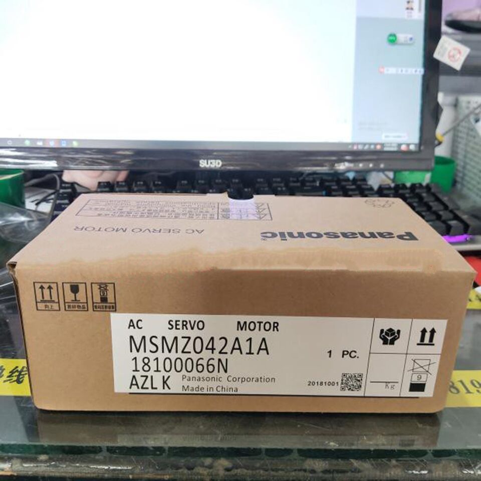 new 1PC Panasonic MSMZ042A1A AC Servo Motor In Box ping - PANASONIC