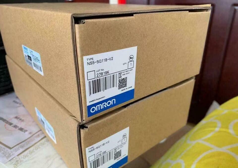 OMRON NS5SQ11BV2 Touch Panel in Box Ping - OMRON