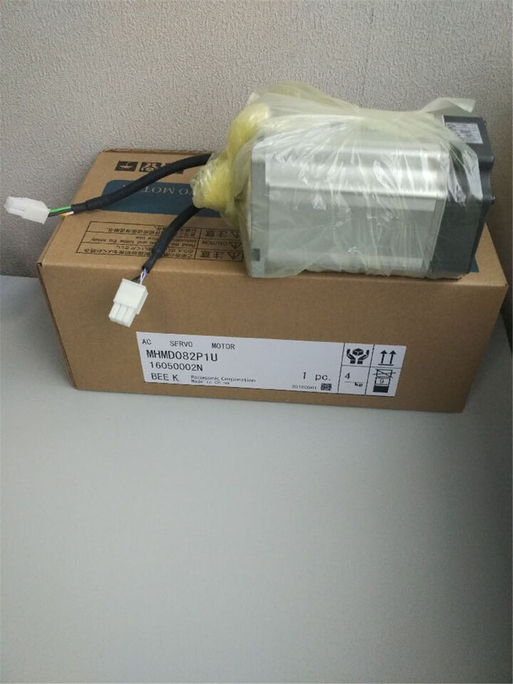 new 1PC Panasonic MHMD082P1U AC Servo Motor In Box ping - PANASONIC