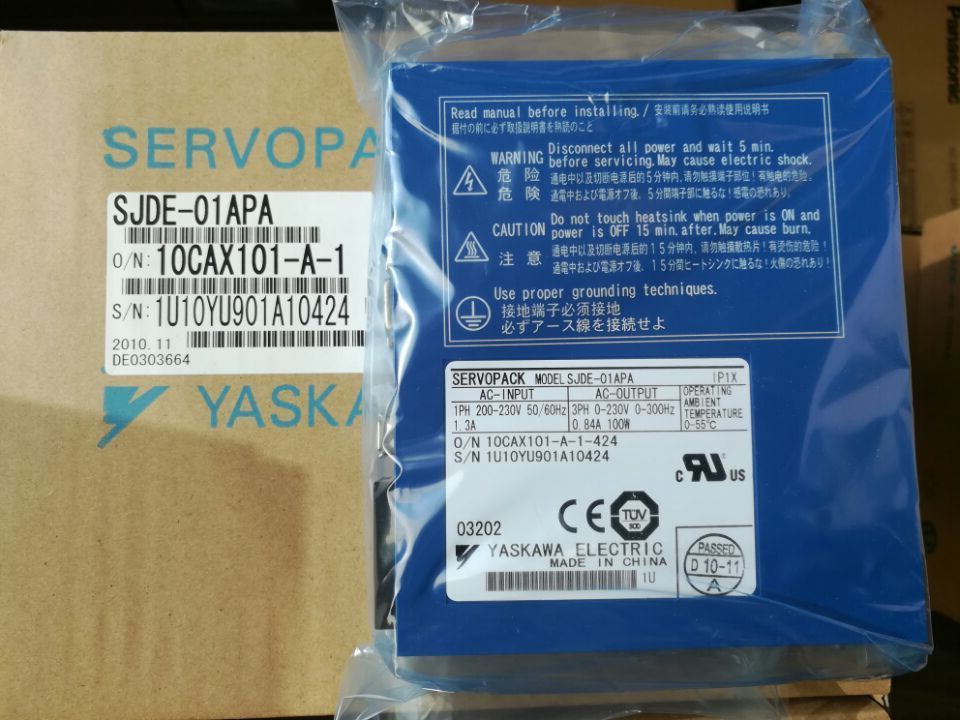new 1PC  Yaskawa SJDE-01APA Servo Drive In Box SJDE01APA ping