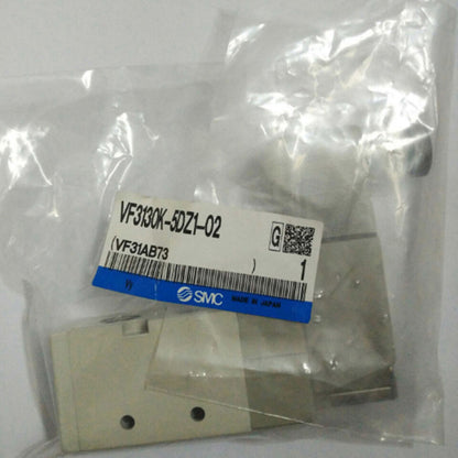new 1PC SMC VF3130K-5DZ1-02 Solenoid Valve VF3130K5DZ102 - SMC