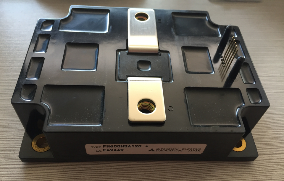 new Mitsubishi PM600HSA-120 Power Module 1PC PM600HSA120 ping - MITSUBISHI