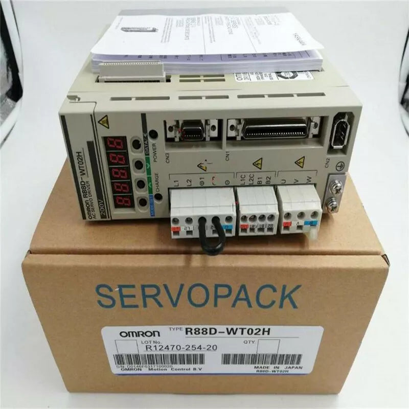 new Omron R88D-WT02H Servo Driver One pulse operation - OMRON