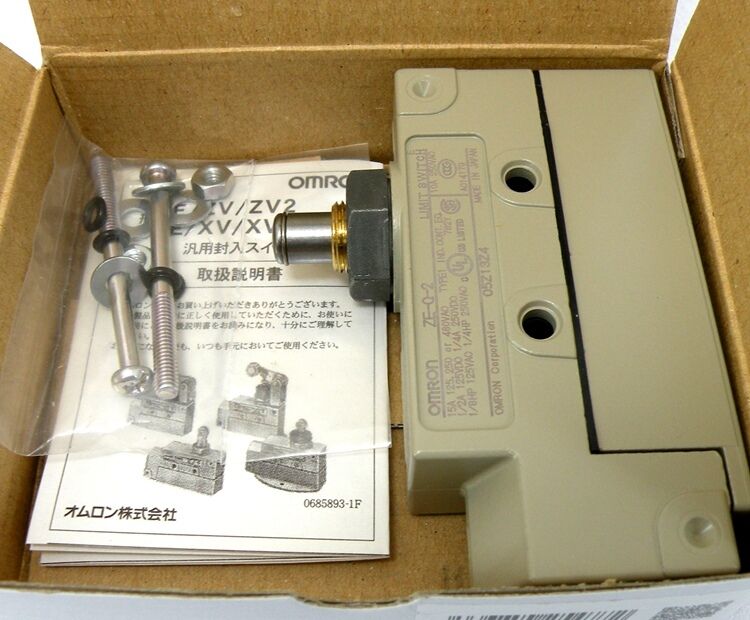 new Omron ZE-Q-2 Limit Switch ZEQ2 One - OMRON