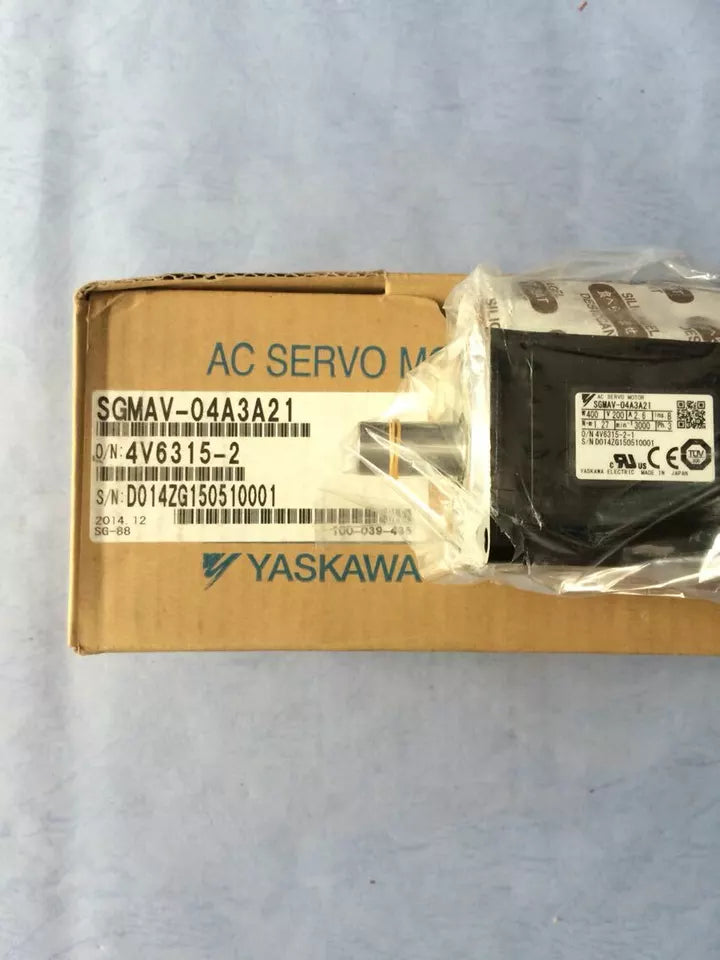 Yaskawa SGMAV-04A3A21 Servo Motor 1PC - YASKAWA
