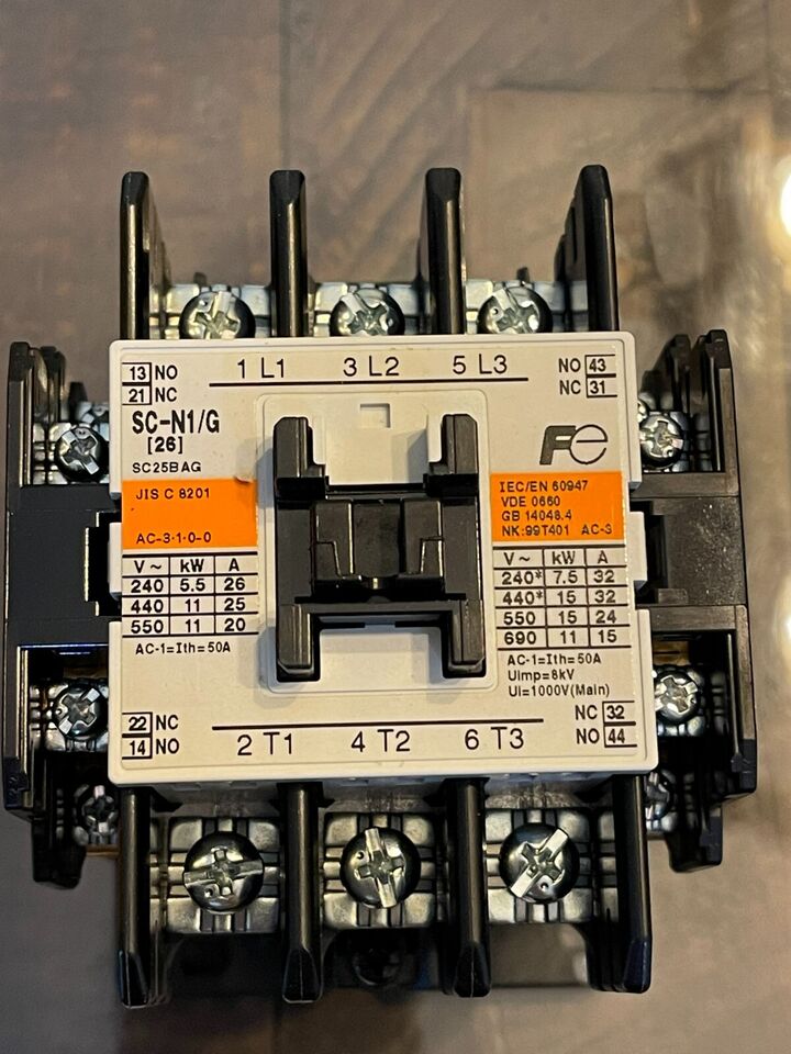 new 1PC FUJI SC-N1/G 220V CONTACTOR ping - FUJI