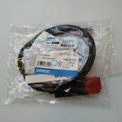 new 1PC Omron D4GS-N4R Safety Door Switch D4GSN4R - OMRON