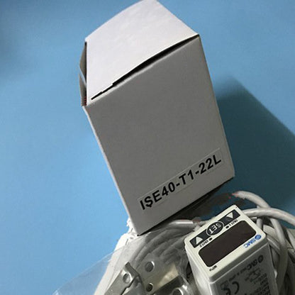 new 1PC SMC ISE40-T1-22L ISE40T122L Pressure Sensors