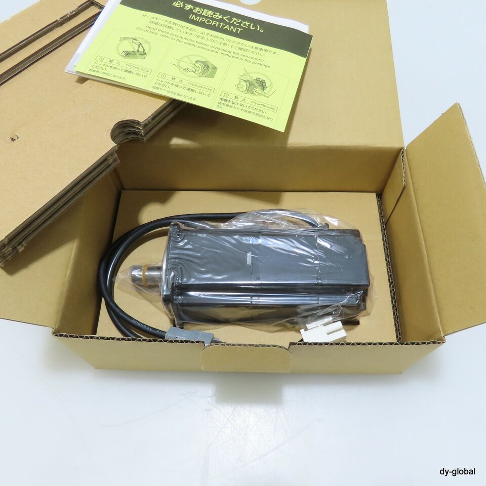 new 1PC Yaskawa SGMAH-02AAA2C Servo Motor In Box ping