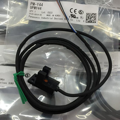 new Panasonic SUNX PM-Y44 Photoelectric switch sensor 1PC PMY44 - PANASONIC
