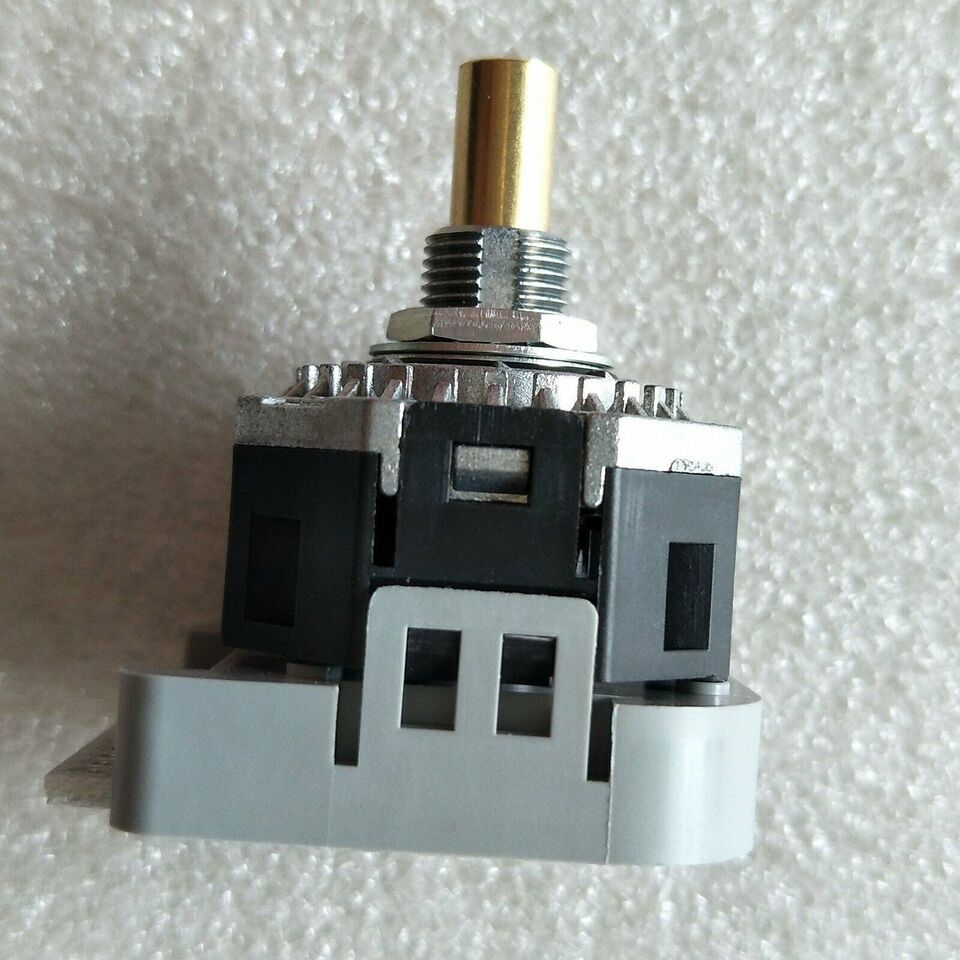 new 1PC Fuji AC09-RX Electric FA Rotary Switch AC09RX - FUJI