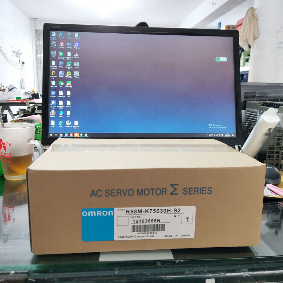 new One Omron R88M-K75030H-S2 Servo Motor R88MK75030HS2 - OMRON