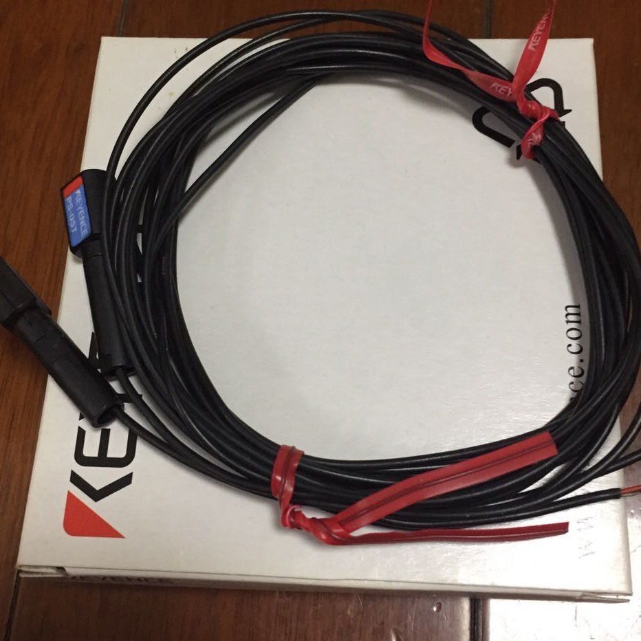 Keyence PS-05 Photoelectric Sensor - 1PC - KEYENCE