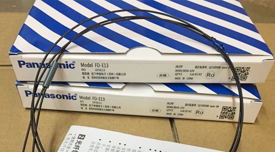 1PC Panasonic SUNX FD-E13 Fiber Optic Sensor - PANASONIC