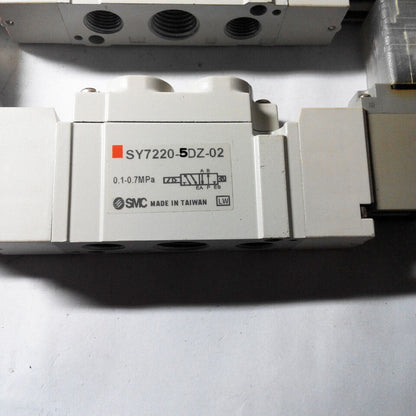 new SMC SY7220-5DZ-02 Solenoid Valve 1PC SY72205DZ02 - SMC