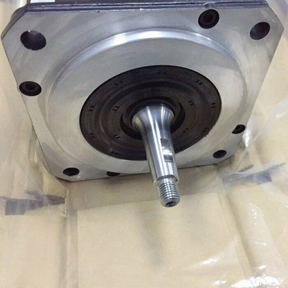 new 1PC FANUC A06B-0123-B077 Servo Motor In Box ping - FANUC
