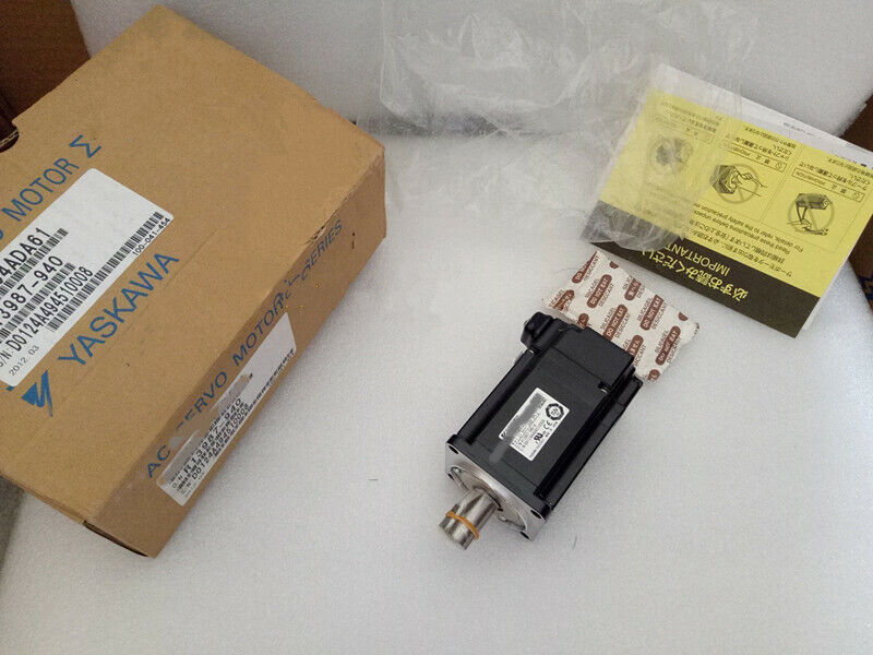 New 1PC YASKAWA SGMAV-C2ADA61 AC SERVO MOTOR - In Box - YASKAWA