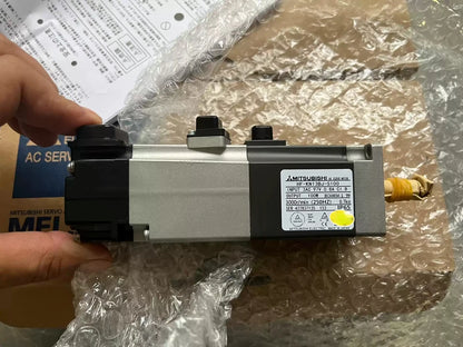 new 1PC Mitsubishi HF-KN13BJ-S100 Servo Motor ping