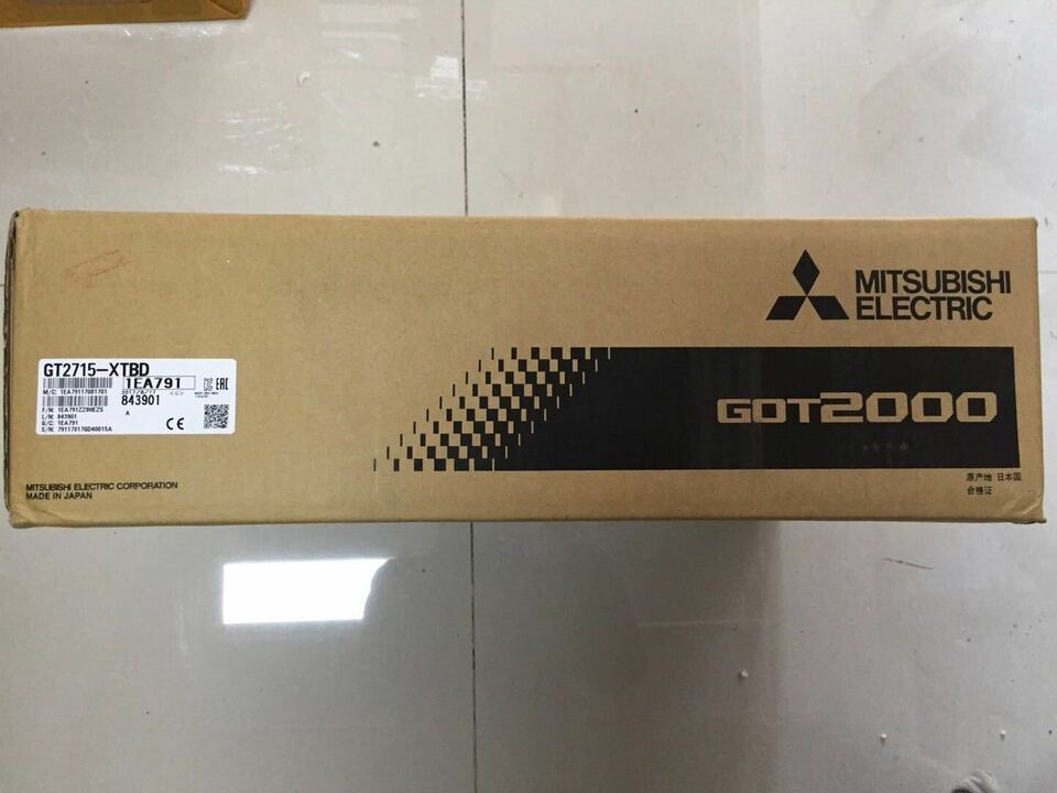 new 1PC Mitsubishi TOUCH PANEL GT2715-XTBD ping - MITSUBISHI