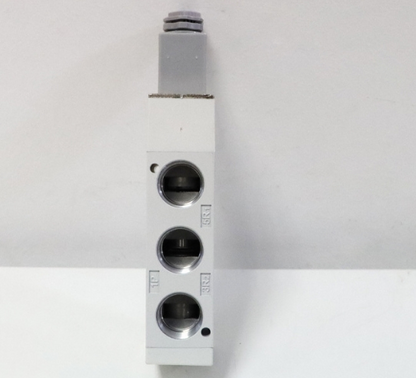 new 1Pcs For MVSC-220-3E1-NC-DC24V Solenoid Valve MVSC-220-3E1-NC DC24V - OMRON