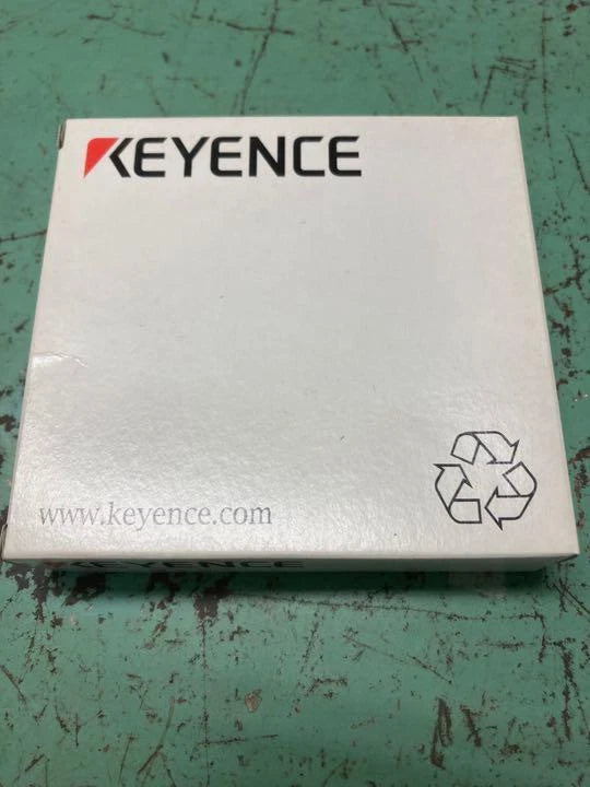 new One KEYENCE  LV-NH32 Laser Sensor  LV-NH32  ping