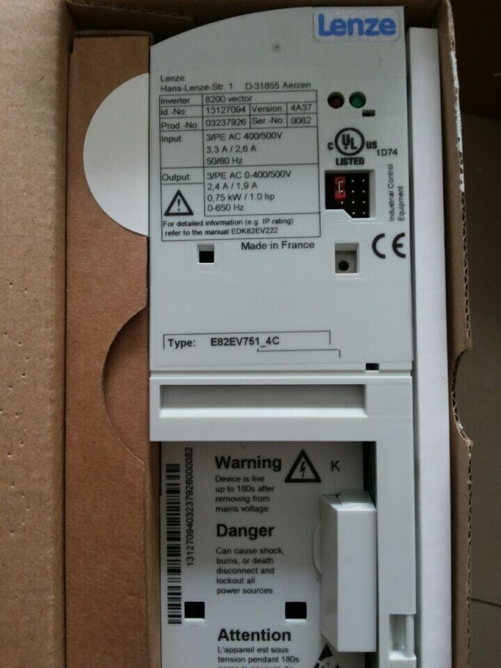 new 1PC LENZE Inverter E82EV751K4C E82EV751_4C  ping