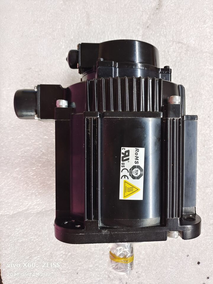 new 1PC YASKAWA SGMGV-20A3E6S Servo Motor In Box ping - YASKAWA