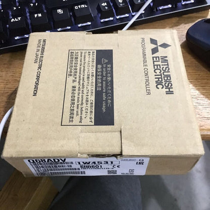 new Mitsubishi Q68ADV PLC Module 1PC ping - MITSUBISHI