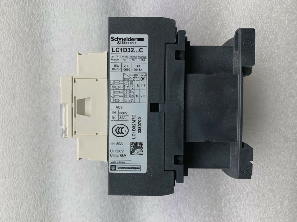 1PC Schneider LC1D32M7C AC220V Contactors In Box - SCHNEIDER ELECTRIC