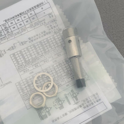 new Omron E2A-S08KN04-M1-B1 Proximity Sensor One E2AS08KN04M1B1 - OMRON