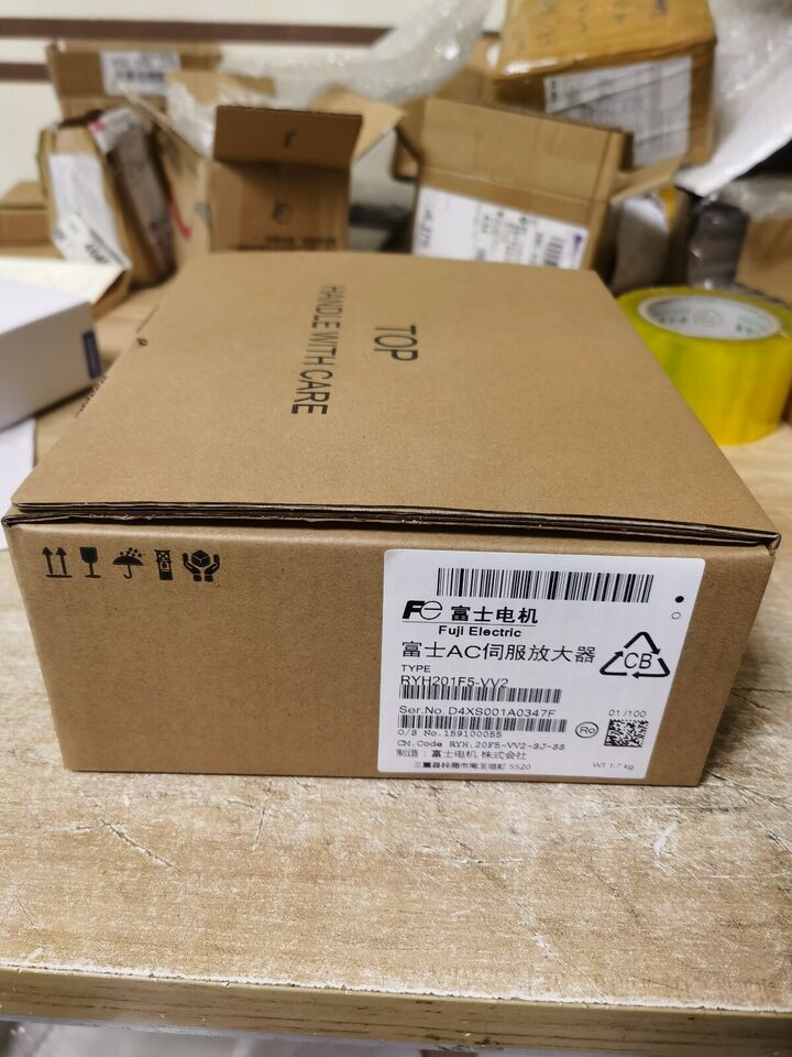 new One Fuji RYH201F5-VV2 RYH201F5VV2 Servo Drive ping - ONE FUJI