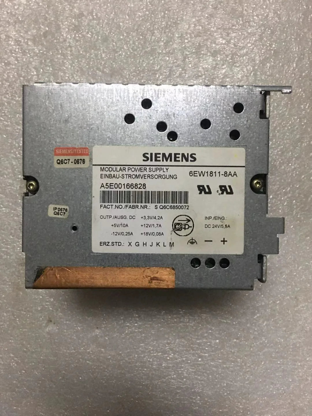 used 1PC A5E00166828、6EW1811-8AA ( or EMS DX - WELL-KNOWN PLC BRAND [1]