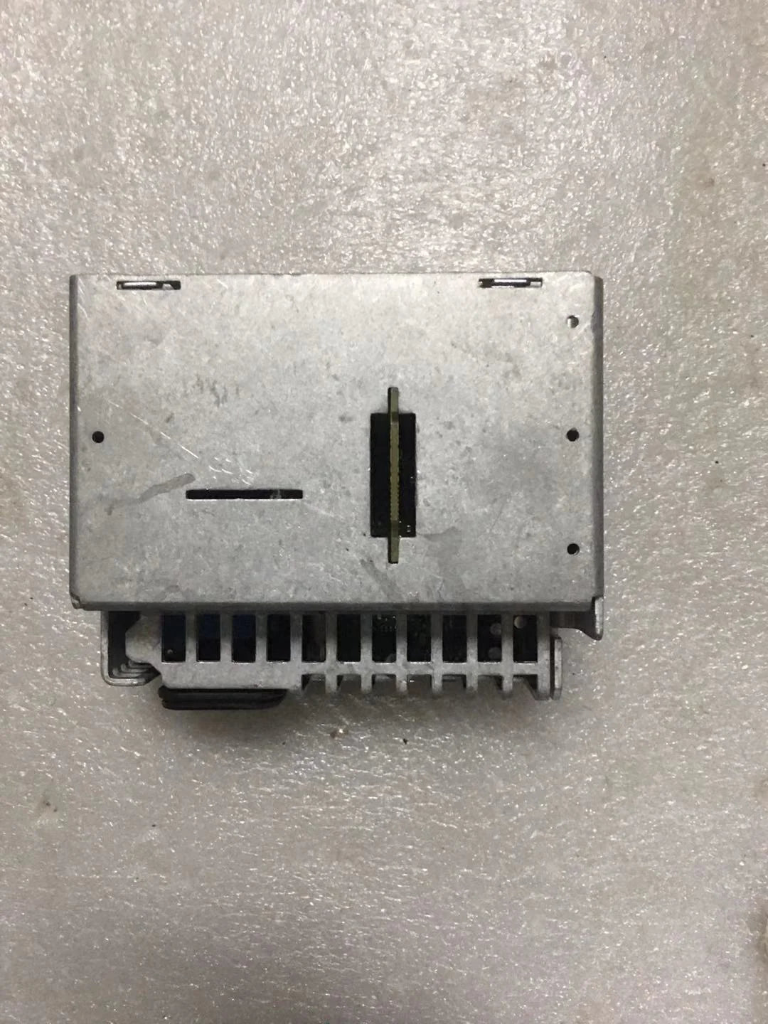 used 1PC A5E00166828、6EW1811-8AA ( or EMS DX - WELL-KNOWN PLC BRAND [2]