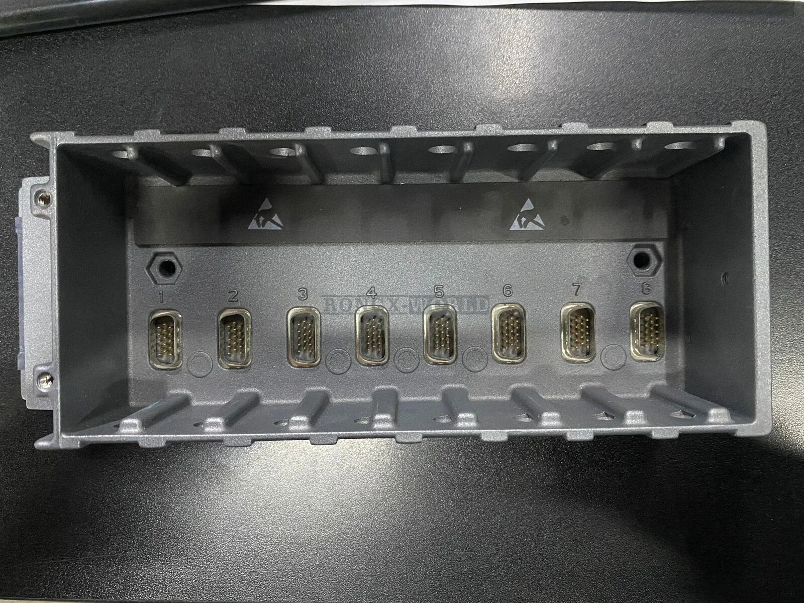 used 1PC National Instruments NI cRIO 9114 NI cRIO-9114 - NATIONAL INSTRUMENTS [2]