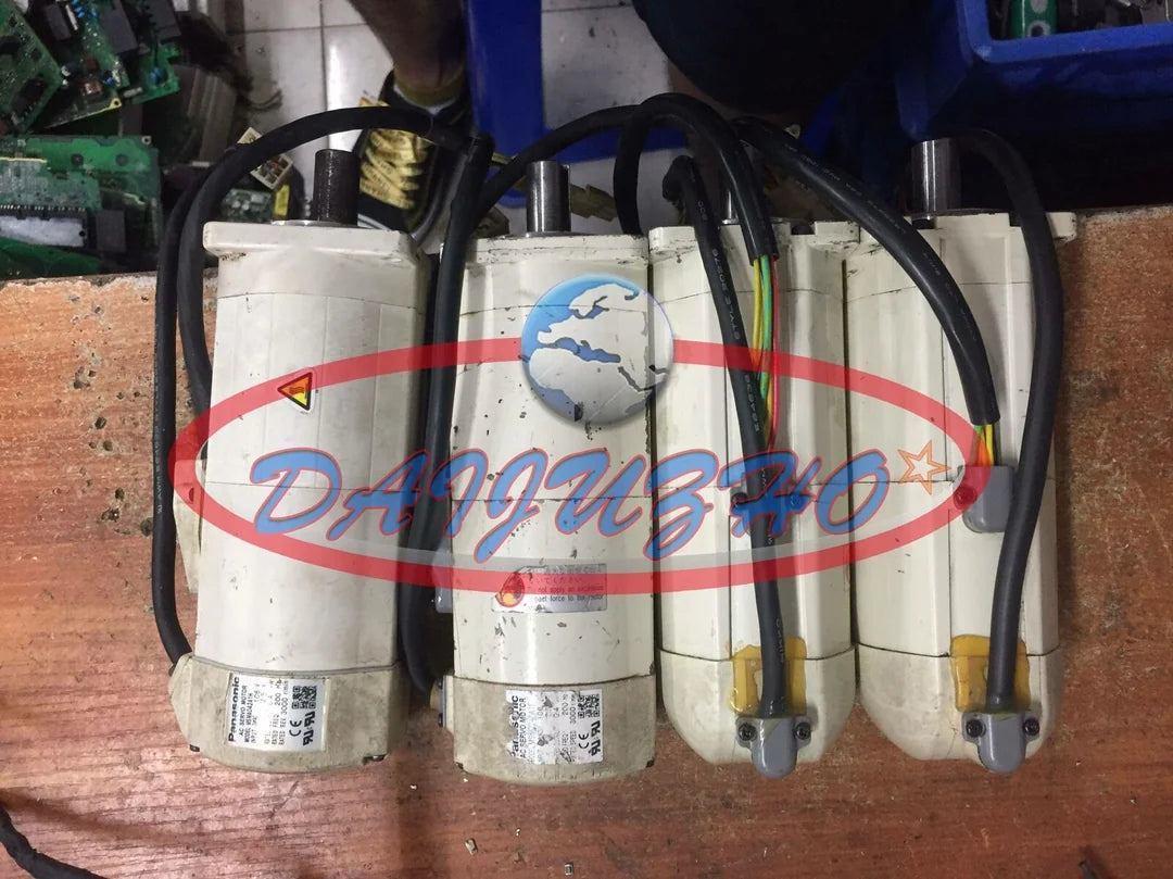used 1Pc Panasonic Servo Motor MSMA012A1P - PANASONIC [1]