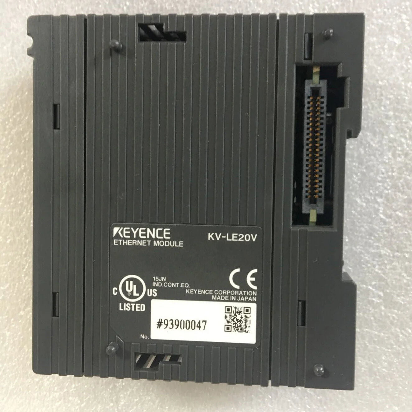 used ONE KEYENCE KV-LE20A Module Controller - KEYENCE [1]