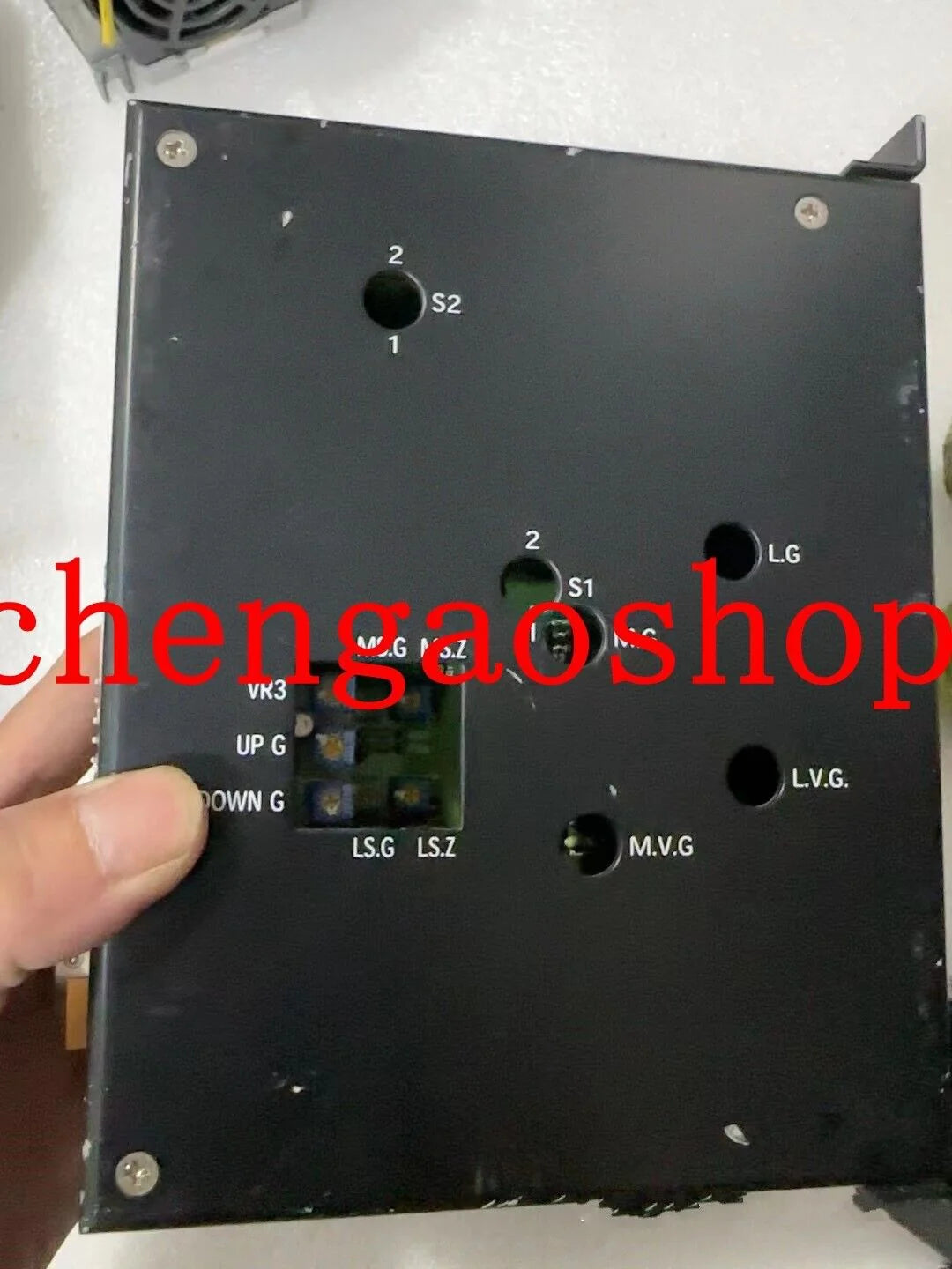 used YUKEN SK1099-10 servo amplifier - YUKEN [1]