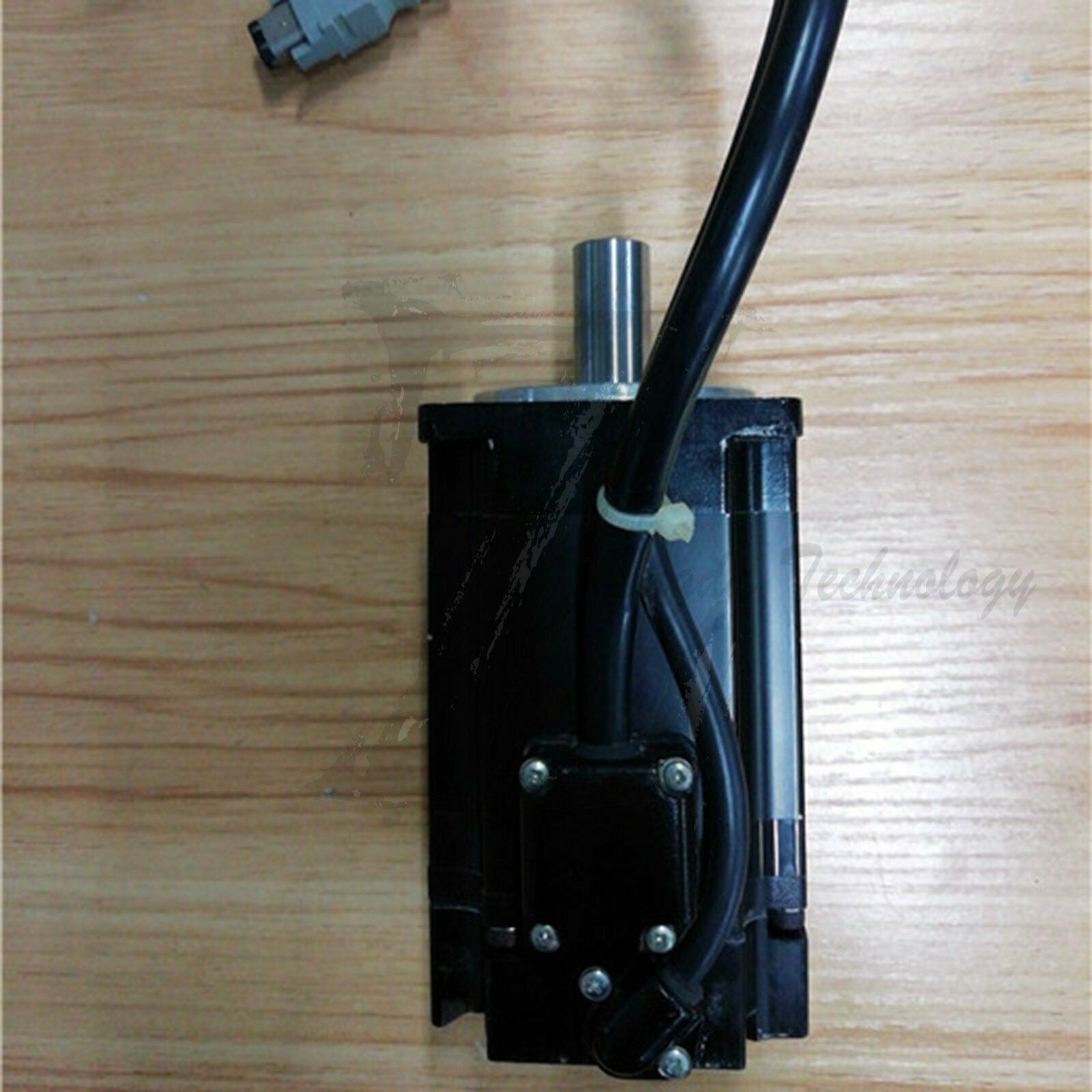 Used Yaskawa servo motor SGMJV-04ADE6S Tested In Good Condition - YASKAWA