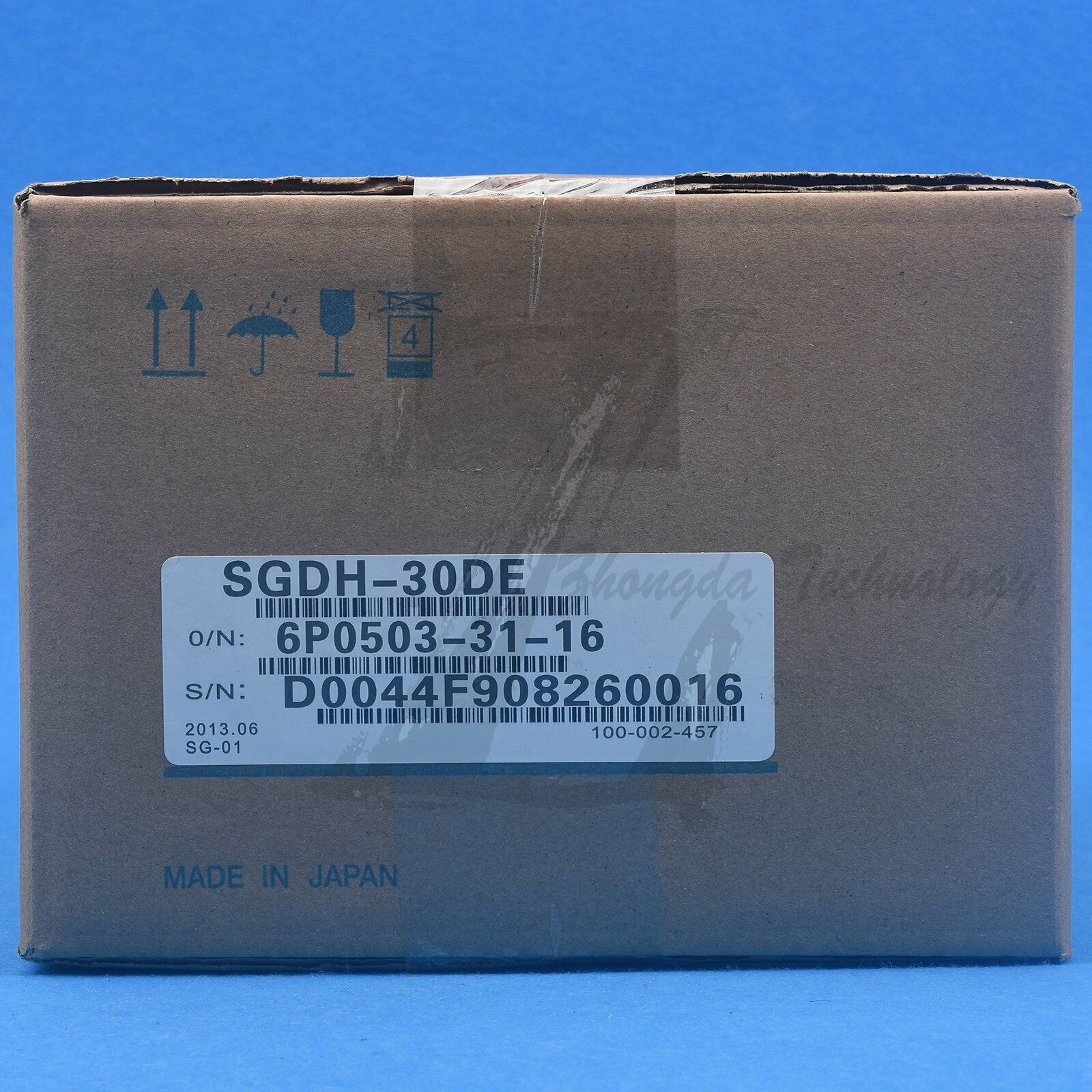 New In Box Yaskawa SGDH-30DE AC servo drive - YASKAWA