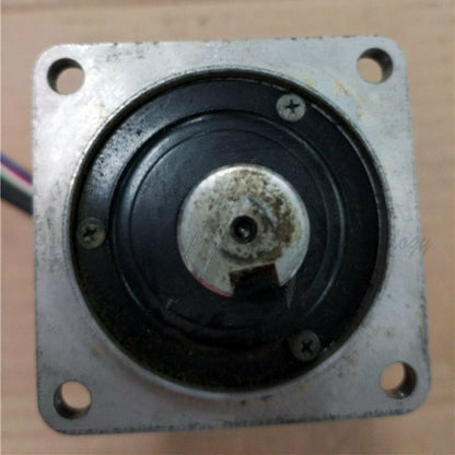 Used Yaskawa 400W servo motor SGML-04AF14 good - YASKAWA